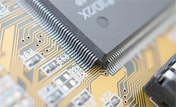 集成電路產(chǎn)業(yè)發(fā)展展望 海外并購與對內(nèi)整合并行的雙輪驅(qū)動路徑